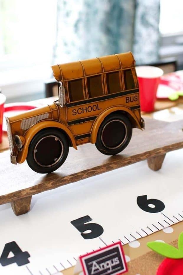 Back to school Party paper ruler runner