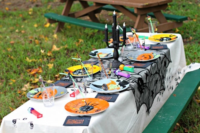 Halloween Party Table Decor Ideas