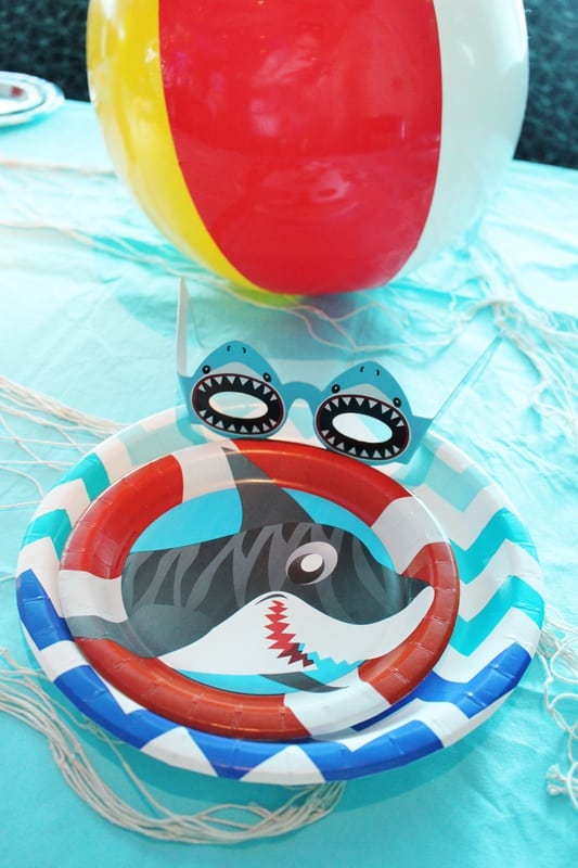 Boys Shark Birthday Party Table Ideas