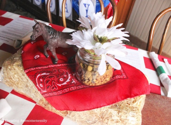 Western Themed Cowboy Party Table Decoration Ideas