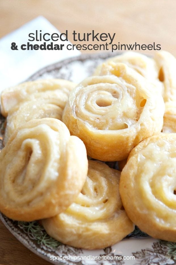 Easy Turkey & Cheddar Crescent Roll Pinwheels - Spaceships and Laser Beams