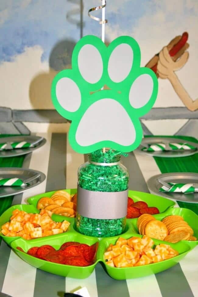 Puppy Themed Boys Birthday party Table centerpiece ideas