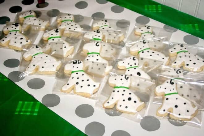 Puppy Themed Boys birthday party cookie favor ideas