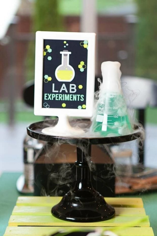 mad-science-party-experiments