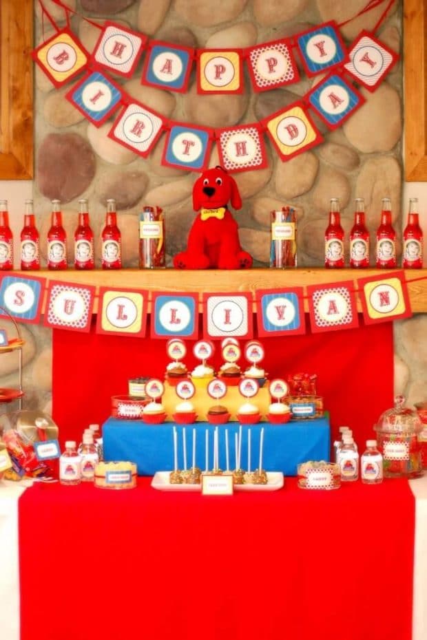 Clifford-themed-birthday-dessert-table
