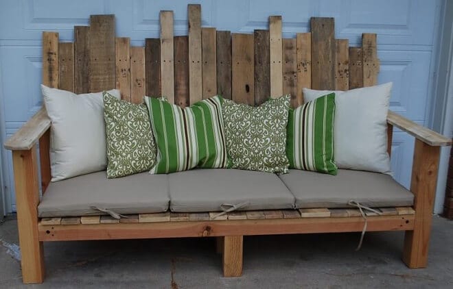 Make your own Pallet Bench