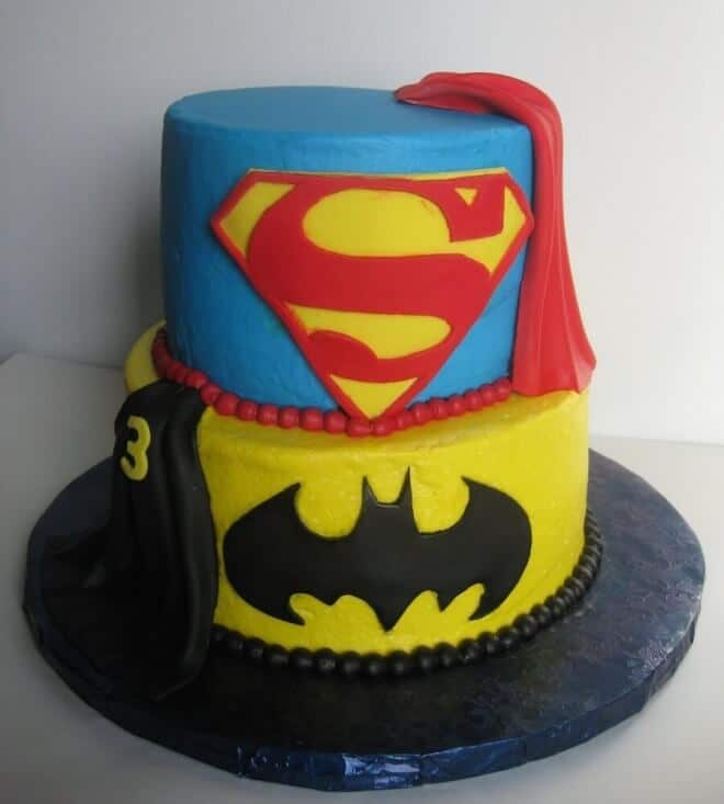 Batman vs. Superman Cake
