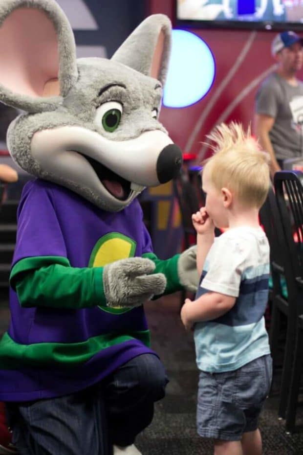 Chuck E Cheese Birthday Party Ideas - Spaceships and Laser Beams