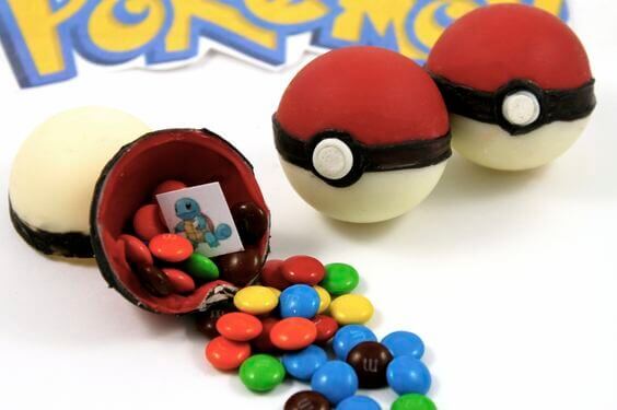 DIY Candy Pokemon Pokeballs