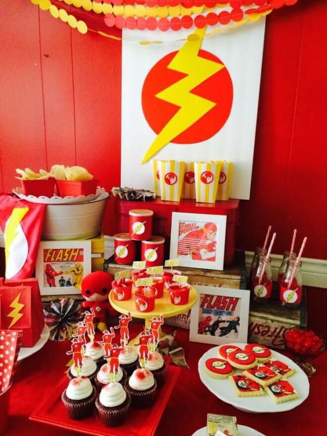17 Awesome Justice League Party Ideas - Spaceships and Laser Beams