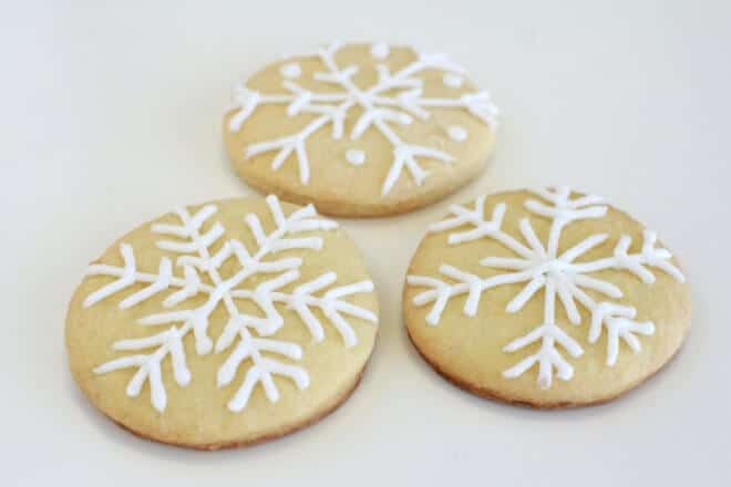 DIY Snowflake Cookies