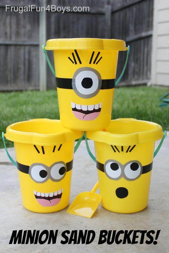These Minion Sand Buckets are simple and a great way to incorporate your theme into traditional party games and activities.