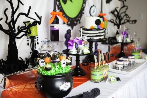 Witch themed Halloween Desset Table