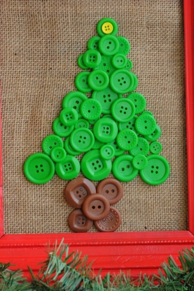 Button Christmas Tree - Spaceships and Laser Beams