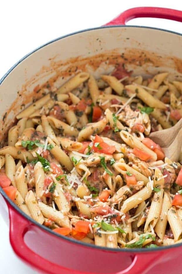 Best Tuscan-Chicken-and-Penne-Pasta