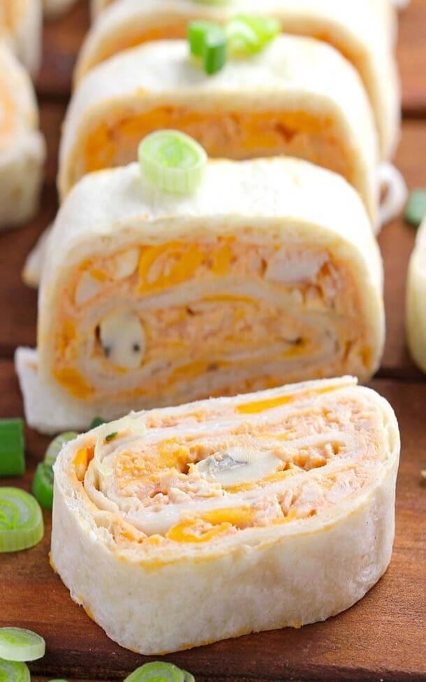 buffalo-chicken-roll-ups