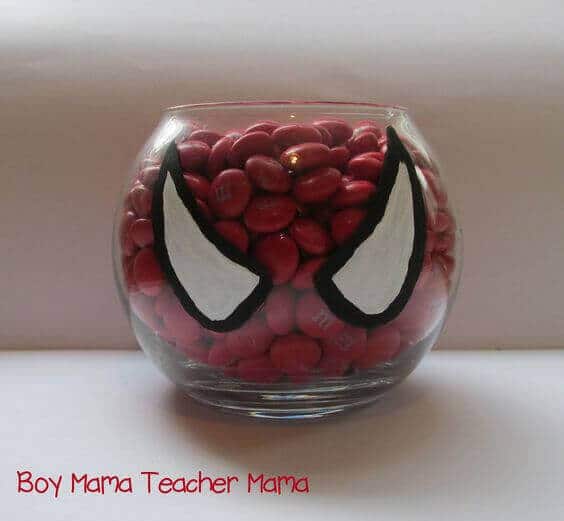 This spiderman candy dish is a fun way to incorporate traditional party treats with the theme