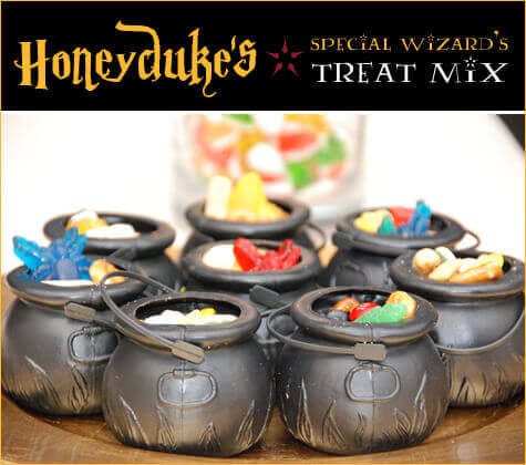 Treat your guests with a cauldron full of homemade Harry Potter snack, Honeydukes Special Wizard's Treat Mix