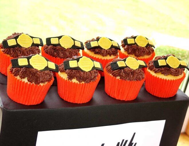 WWE Wrestling Belt Cupcakes