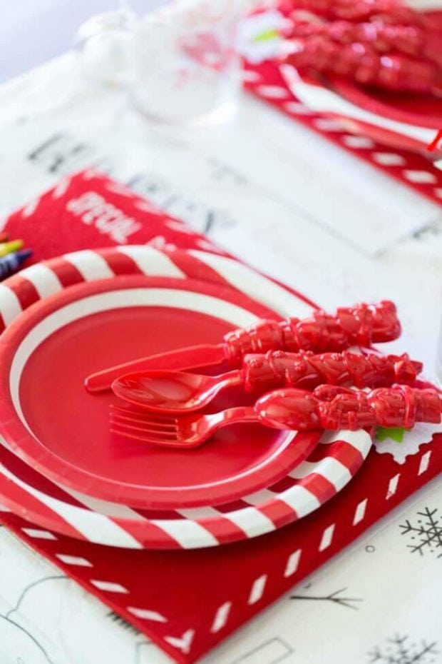 Christmas Kids' Table Ideas - Spaceships and Laser Beams