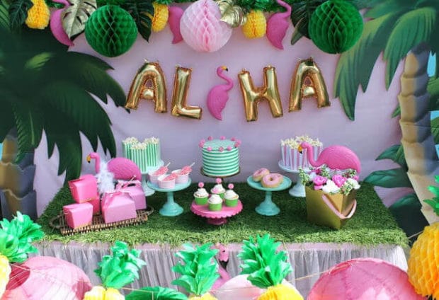 hawaiian pool party decorations