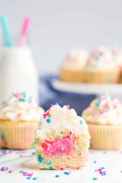 Gender Reveal Cupcakes - Spaceships and Laser Beams