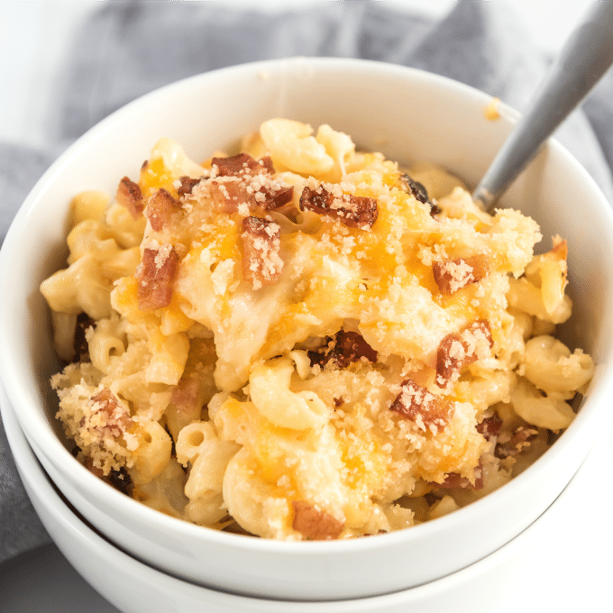 Bacon Mac And Cheese - Spaceships And Laser Beams