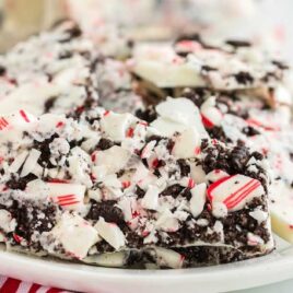 close up shot of Oreo Peppermint Bark on a plate