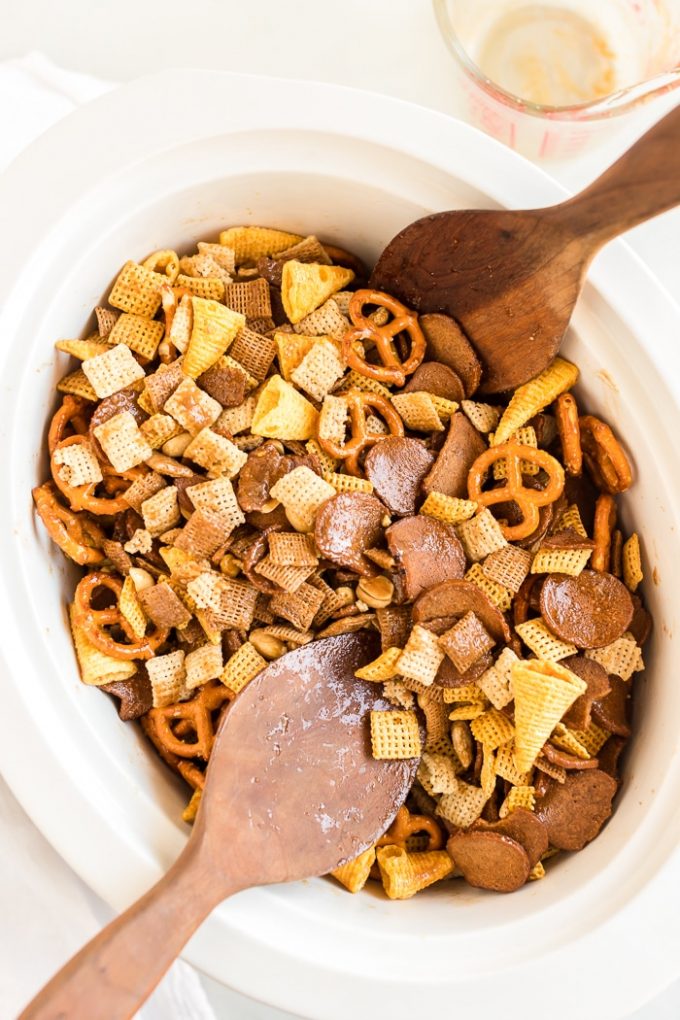 Simple Slow Cooker Chex Mix