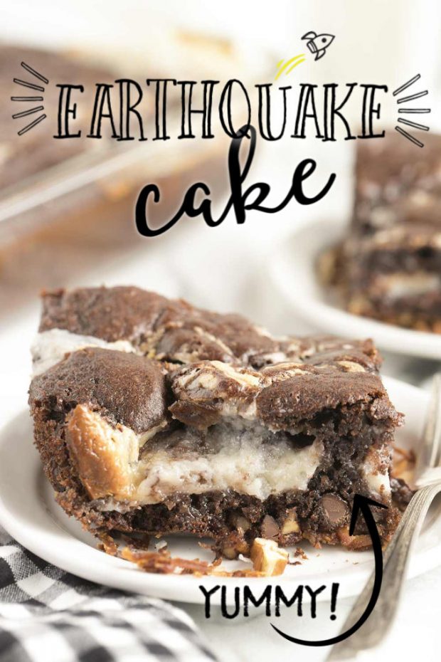Earthquake Cake - Spaceships and Laser Beams