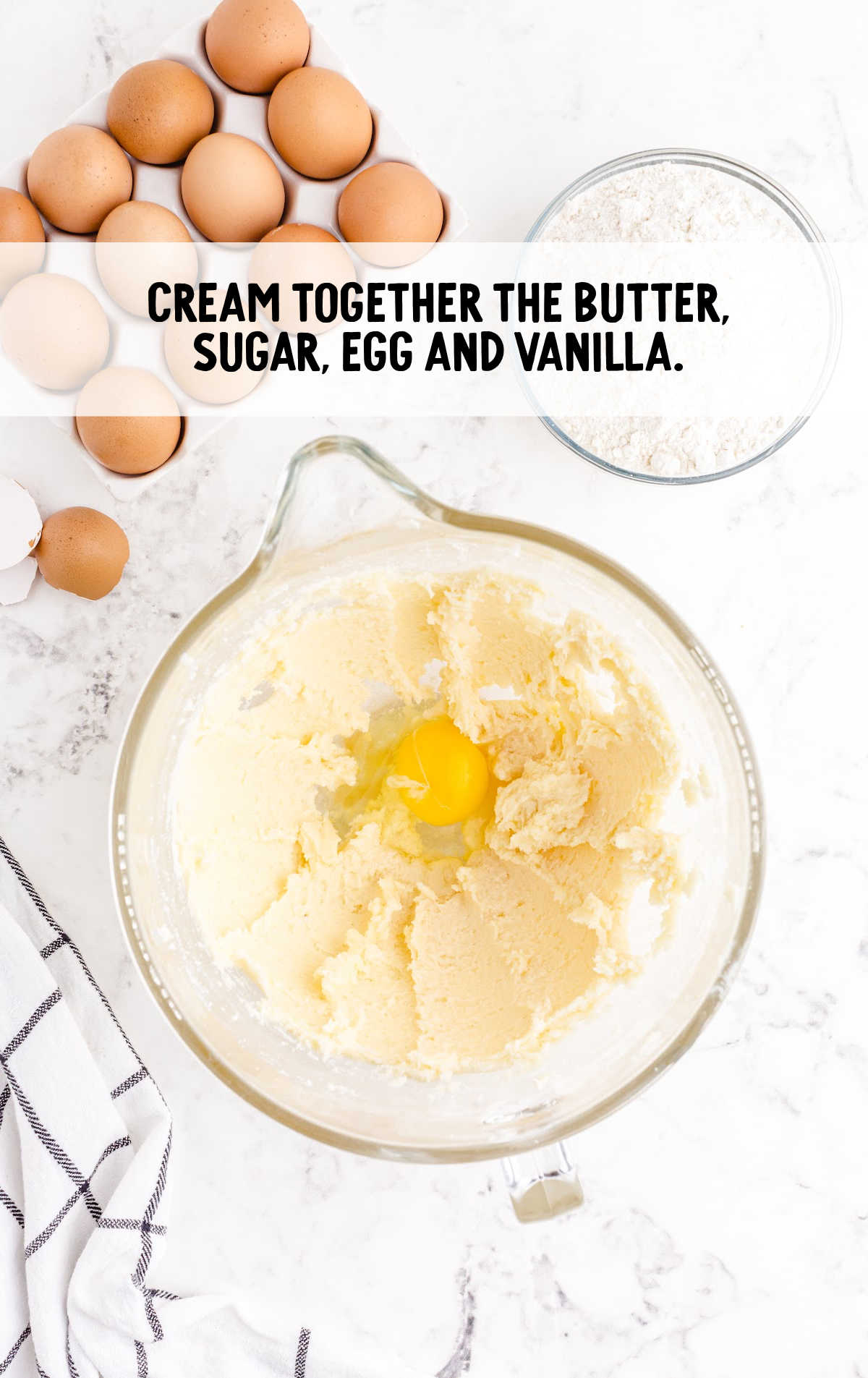 butter, powdered sugar, egg and vanilla creamed together in a measuring cup