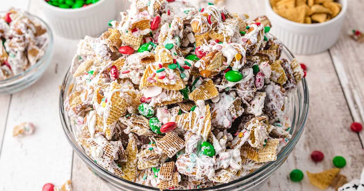 Christmas Chex Mix Recipe with M&Ms - Christmas Crack Chex Mix