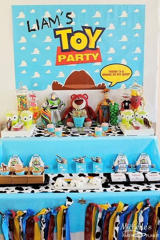 Slinkie dog pasta  Toy story birthday party, Toy story birthday