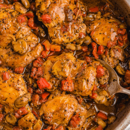 close up overhead shot of chicken cacciatore in a dish