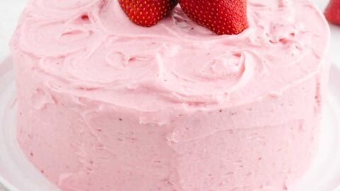 Strawberry Cake - Spaceships and Laser Beams