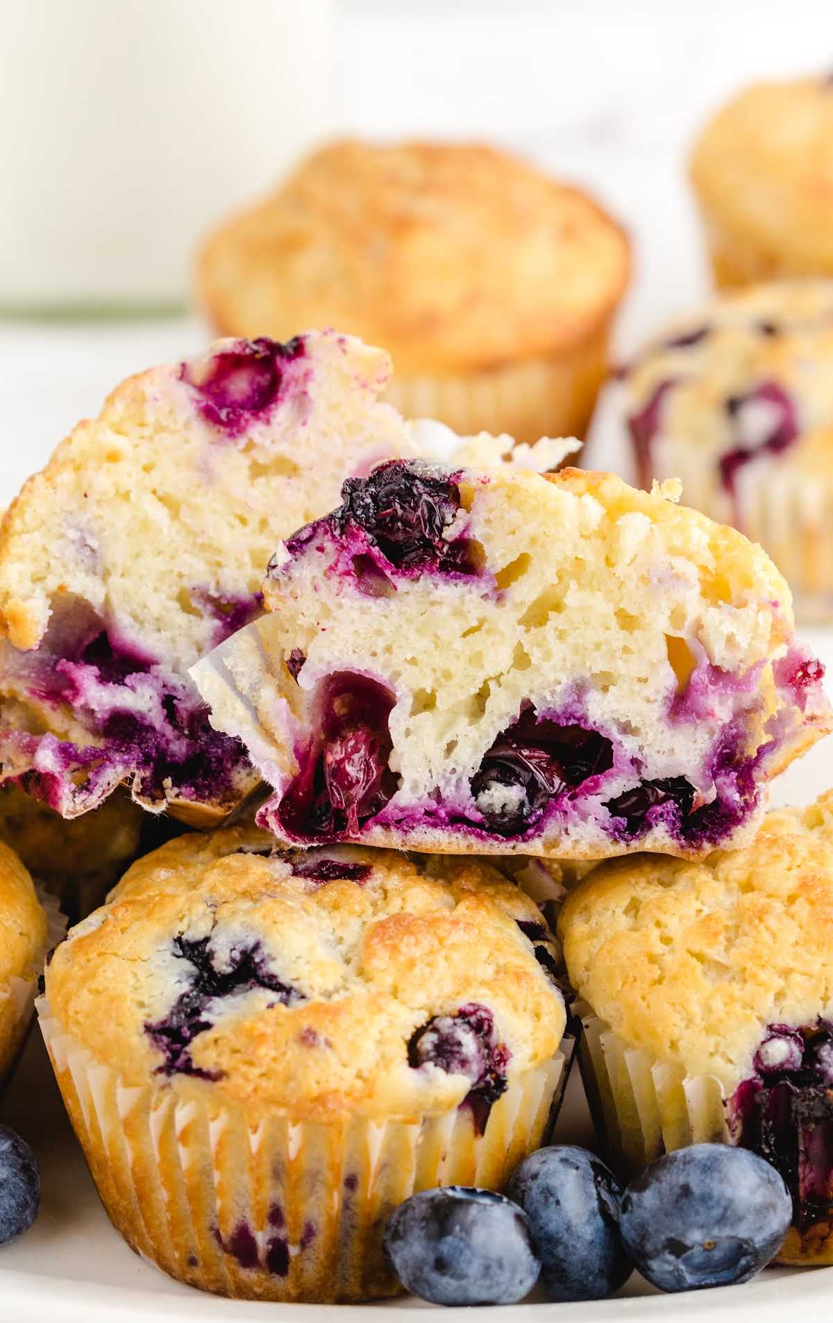 Blueberry Muffins with Sour Cream - holiday ideas