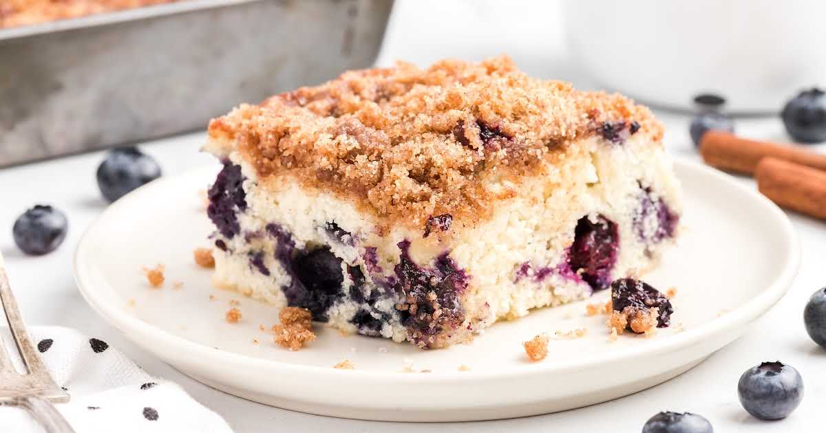 https://spaceshipsandlaserbeams.com/wp-content/uploads/2021/07/Blueberry-Coffee-Cake-featured-image.jpg