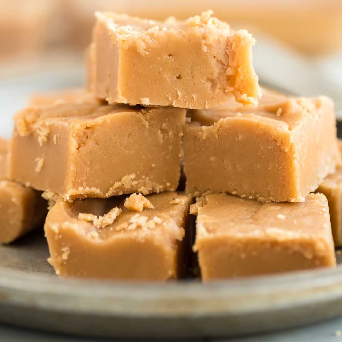 Old Fashioned Peanut Butter Fudge With Marshmallow - Spaceships And ...