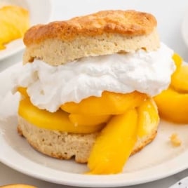 a plate of Peach Shortcake