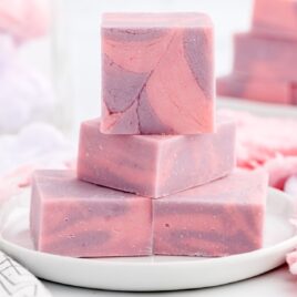 close up shot of a pile of of Cotton Candy Fudge on a plate
