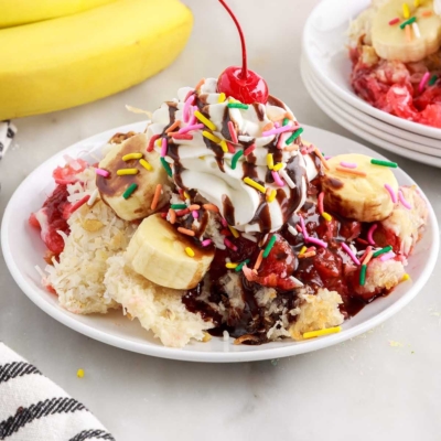 Banana Split Dump Cake - Spaceships and Laser Beams