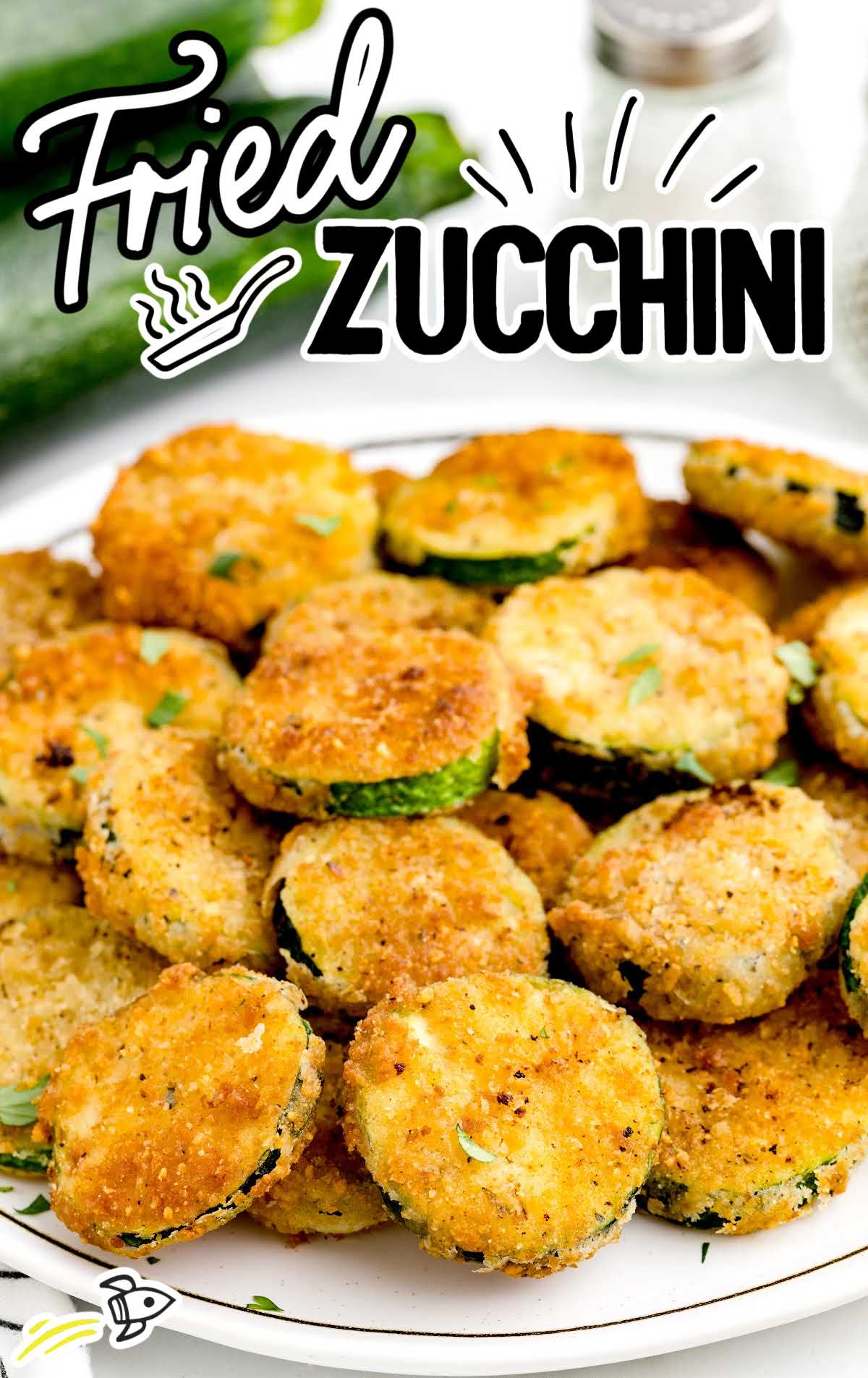 close up shot of Fried Zucchini on a plate