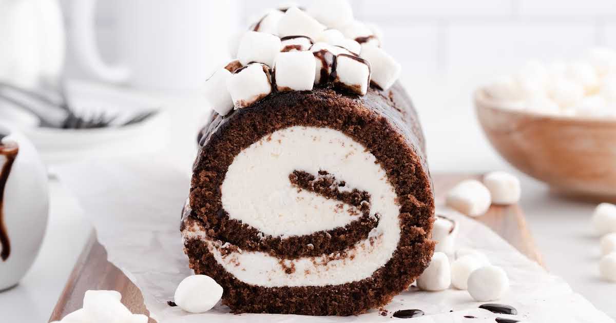 Light & Moist Swiss Roll Cake - Cakes by MK