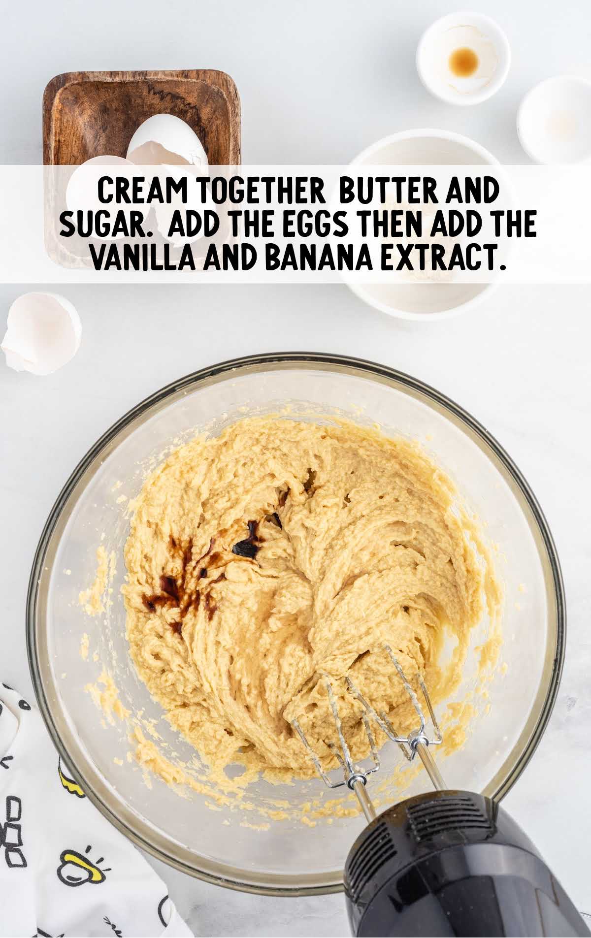 butter, sugar, eggs, vanilla and banana extract blended in a bowl