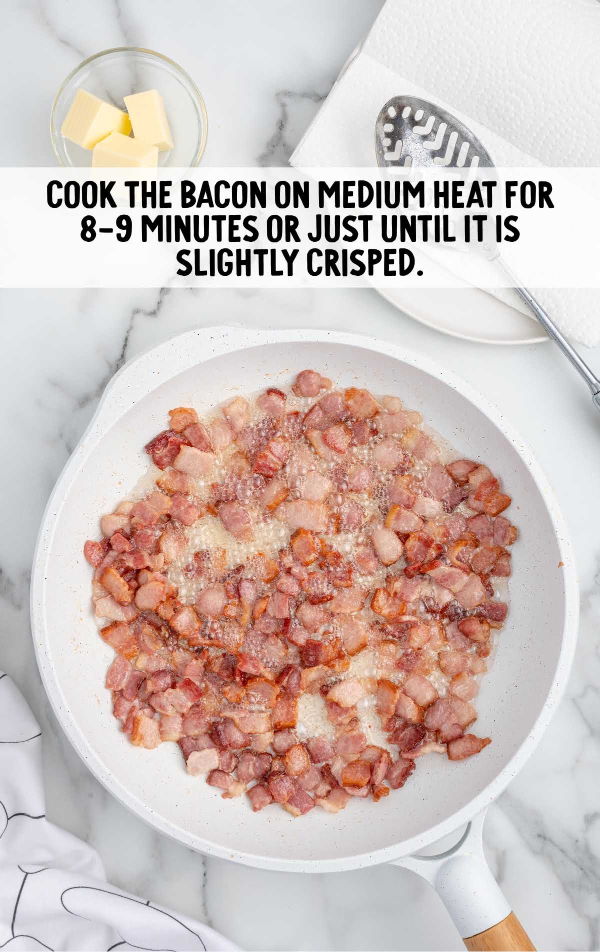 bacon cooked on medium heat