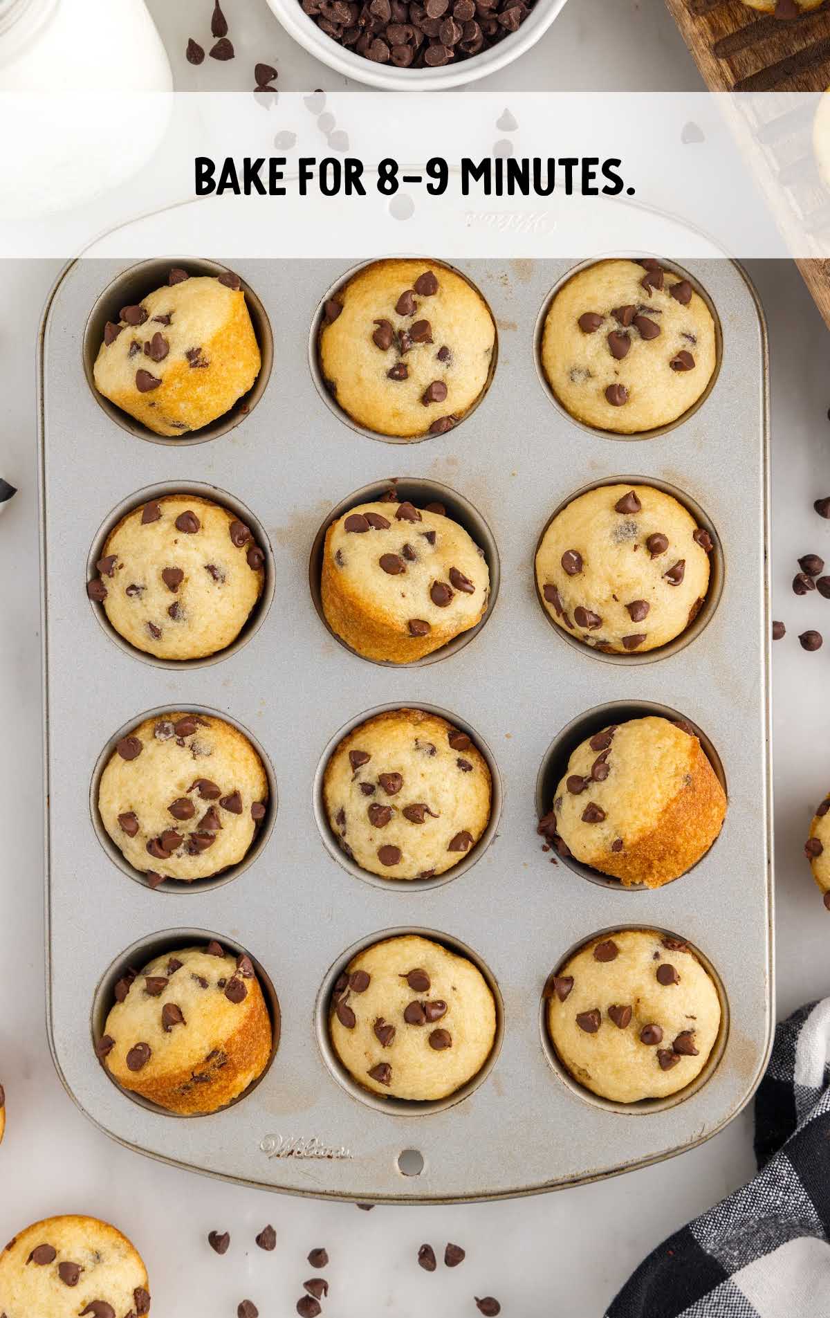 bake muffins for 8 minutes