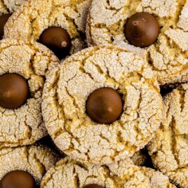 close up shot of a bowl of cookies