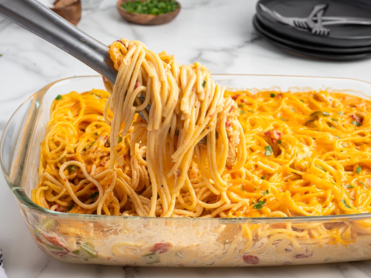 Rotel Chicken Spaghetti - Spaceships and Laser Beams