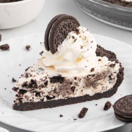 a slice of Oreo Pie on a plate