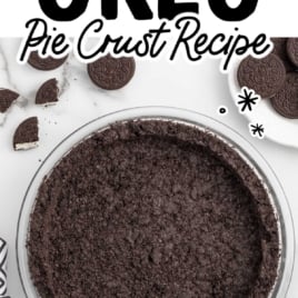 close up of a oreo pie crust